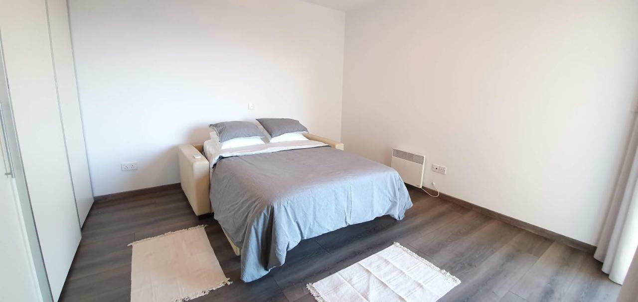 Pegasus Beach Front Apartament Limassol Zewnętrze zdjęcie