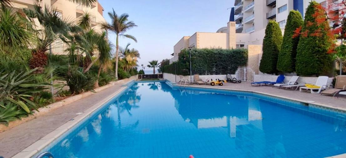 Pegasus Beach Front Apartament Limassol Zewnętrze zdjęcie